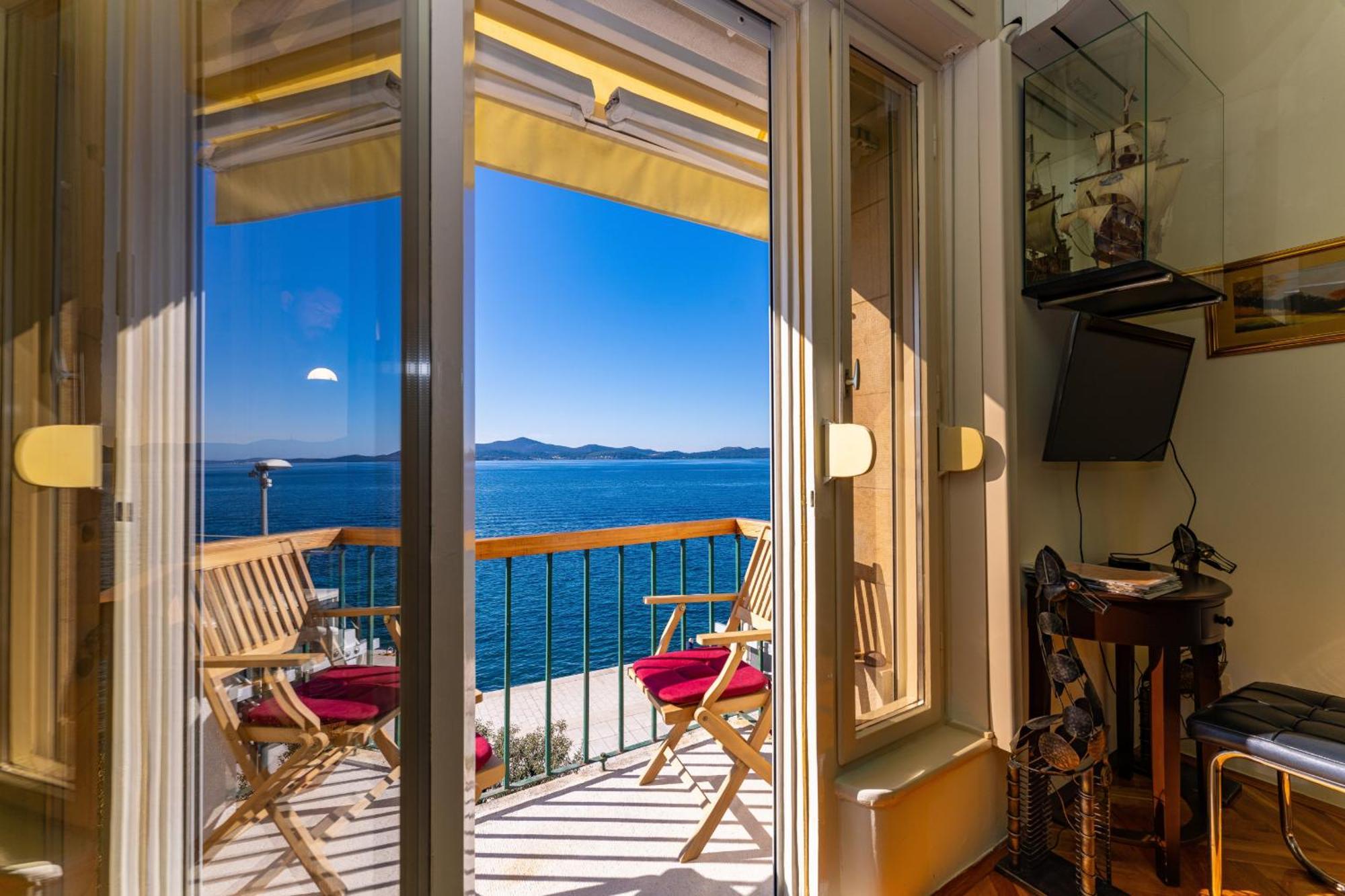 My Dalmatia - Sea View Apartment Riva Zadar Bagian luar foto